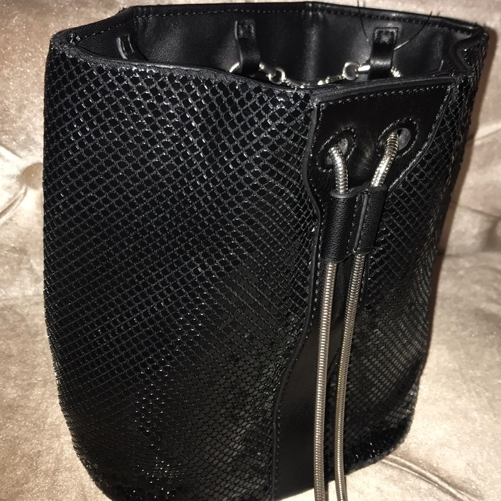 Guess sequence purse - Picture 6 of 7